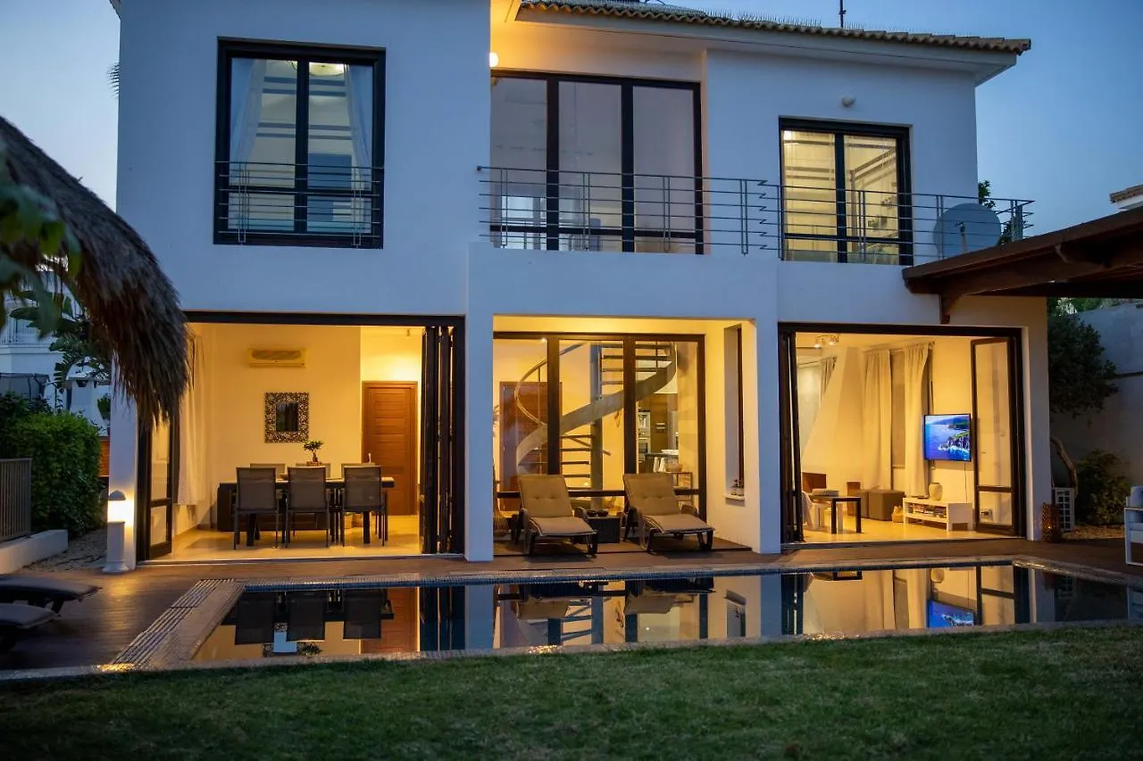 Villa Balinese Agia Napa
